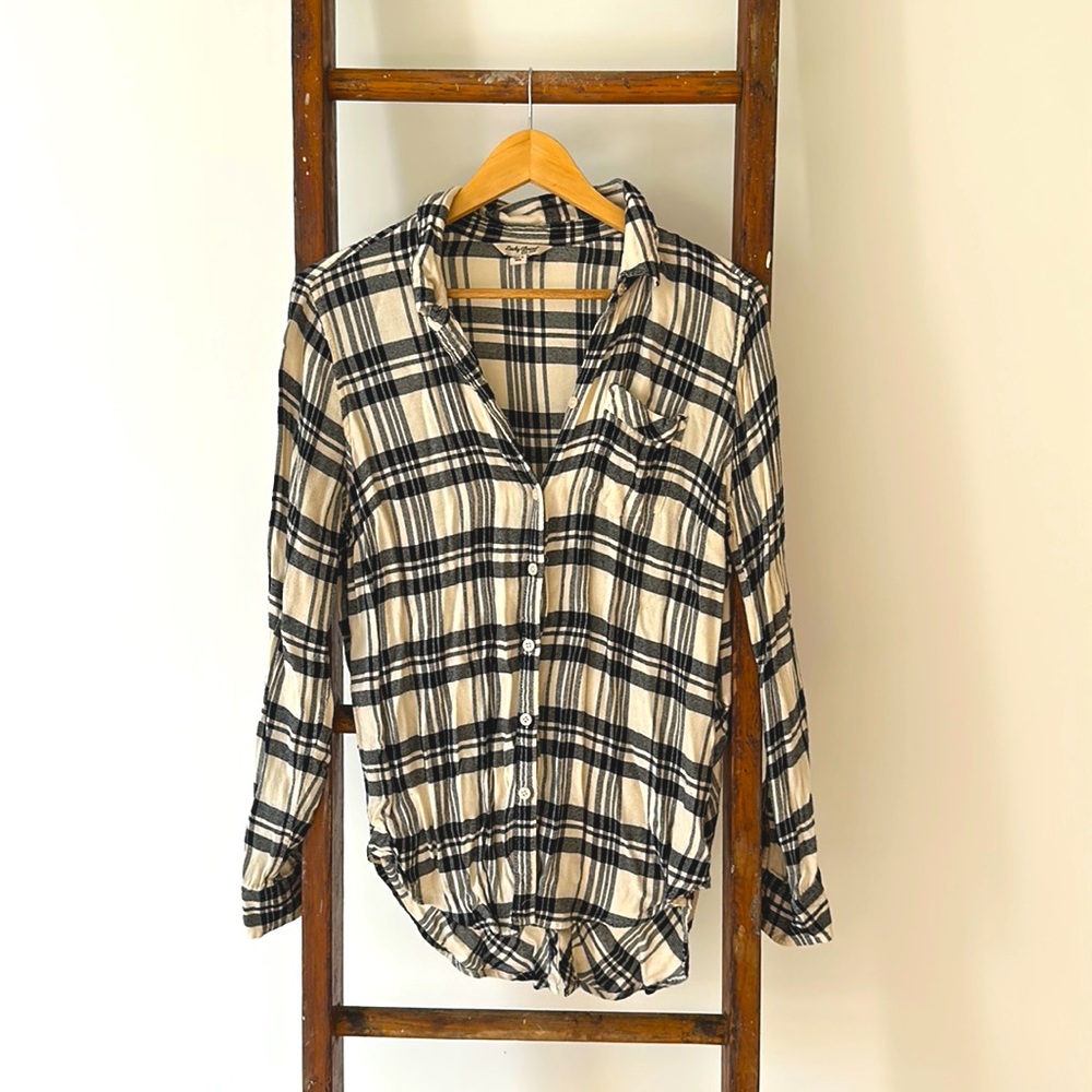 Lucky Brand High Low Hem Button Back Soft Flannel